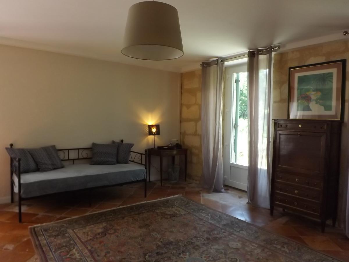 Comps  La Petite Auberge מראה חיצוני תמונה